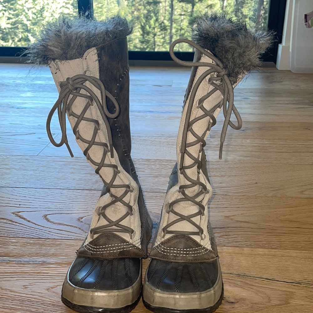 Sorel Tall Winter Boots!